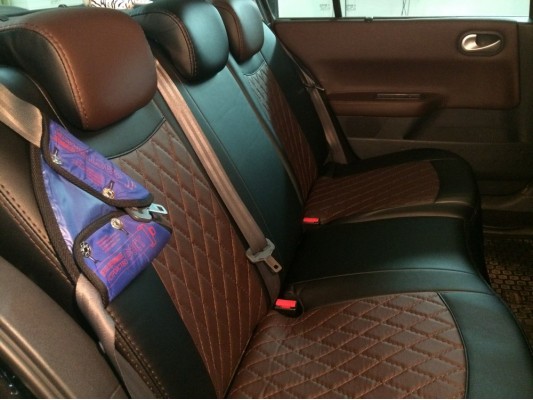 Авточехлы на Renault Megan 2 SD Авточехлы на Renault Megan 2 SD