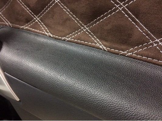 Перетяжка дверных карт Перетяжка дверных карт